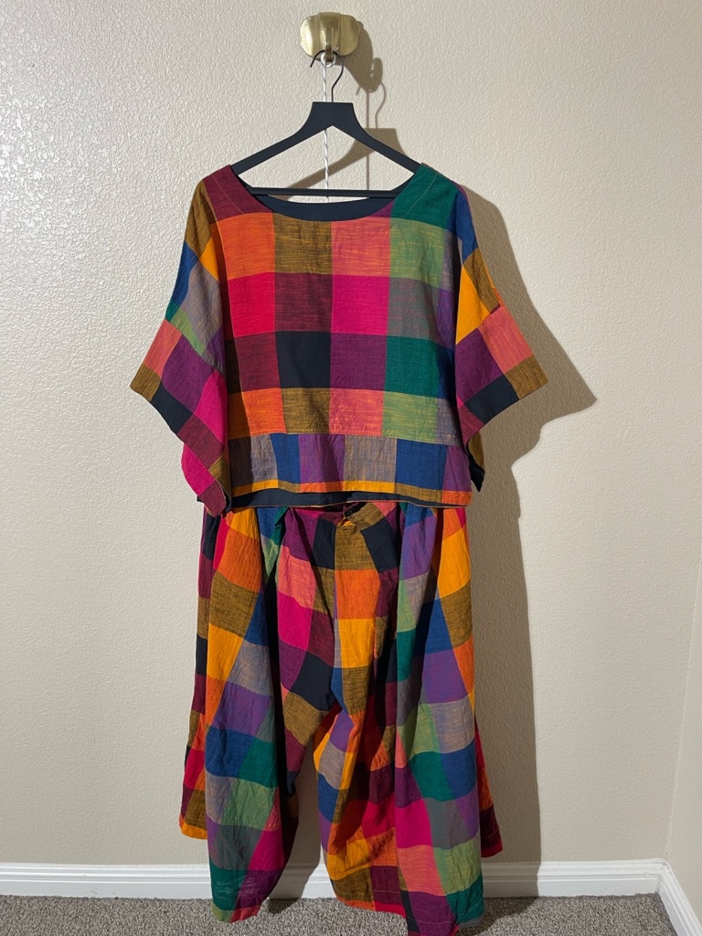 Sold - Picture 3 of 5